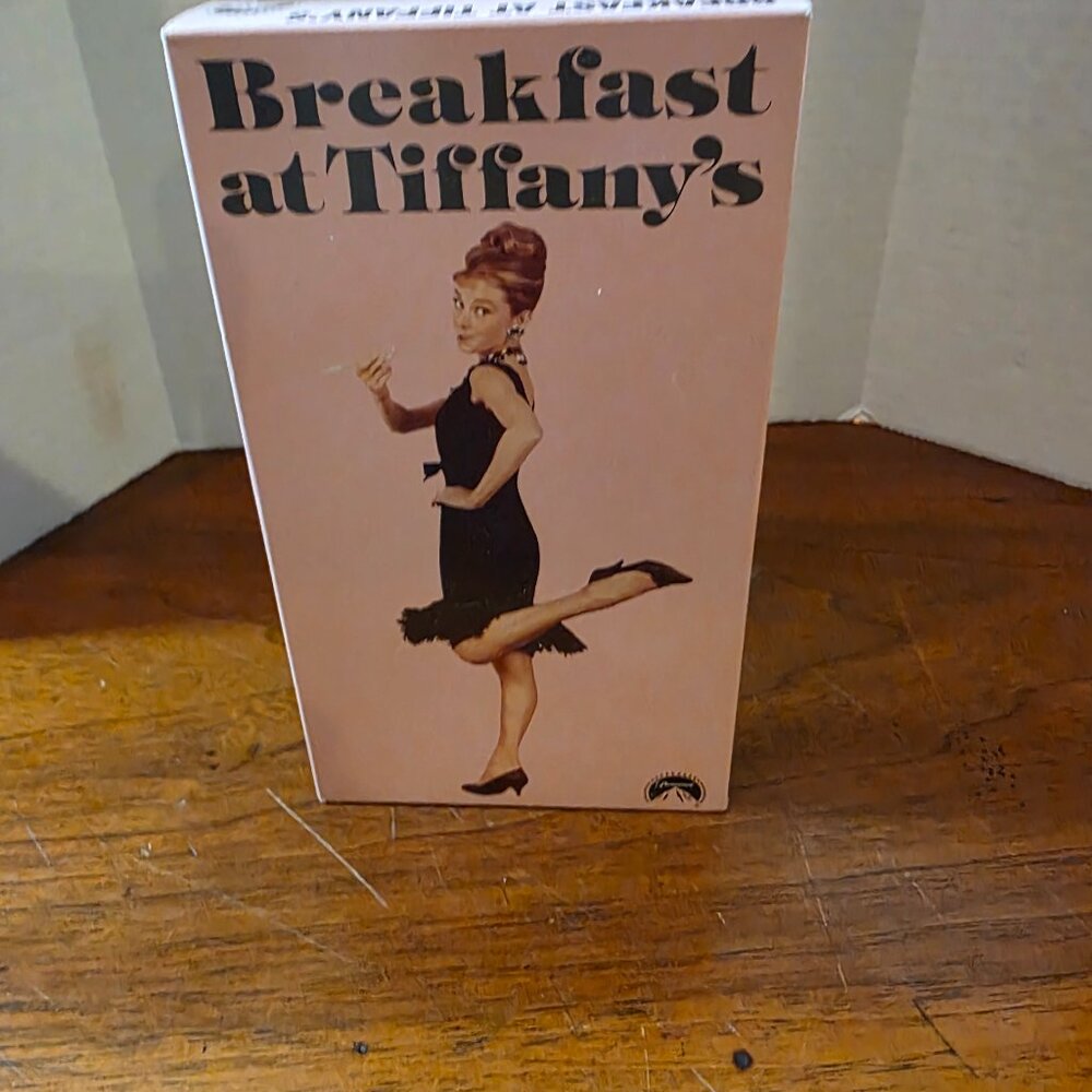 VHS 1961 BREAKFAST AT TIFFANY'S FULL MOVIE SCREEN